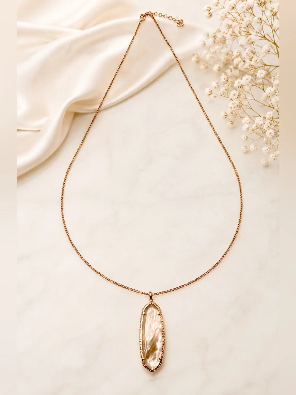 Kendra Scott Layden Rose Gold & Peach Illusion Necklace